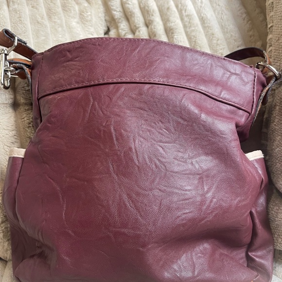 Rosetti Maroon and Beige Shoulder Bag - Picture 6 of 10